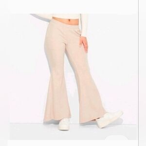 Wild Fable Women's Mid-Rise Washed Extreme Flare Sweatpants Taupe